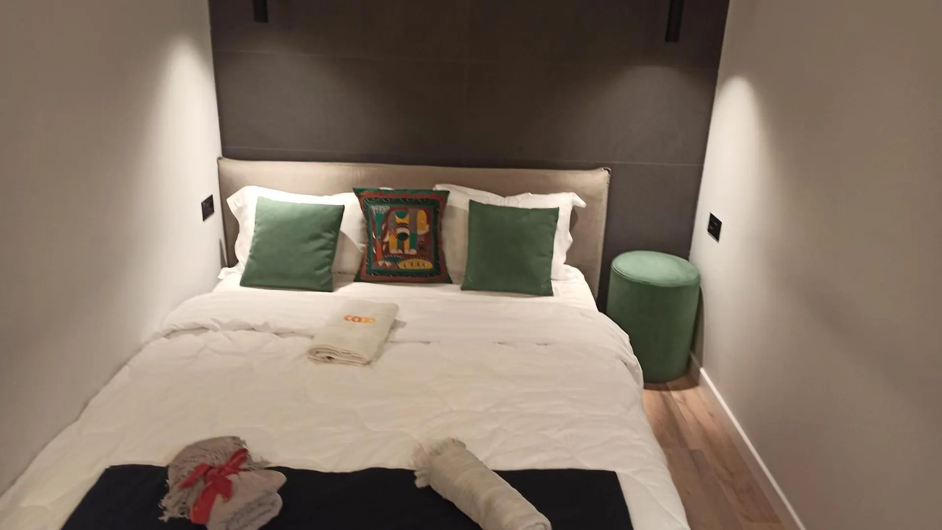 Square 21 Studio Apartments Tirana