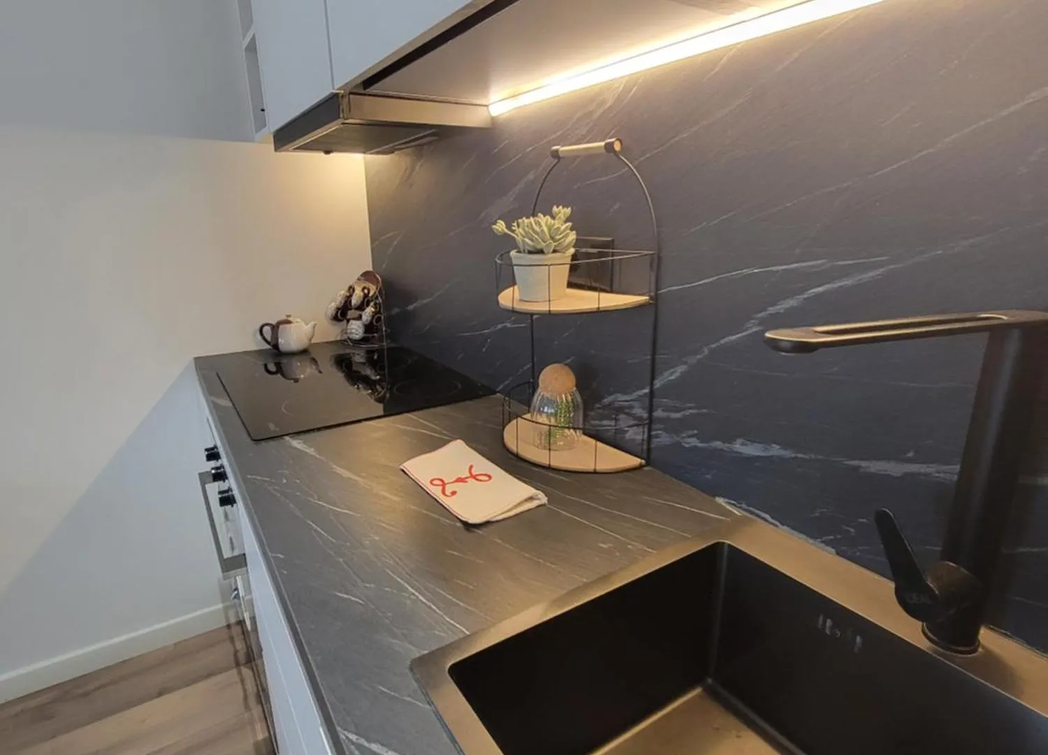 Square 21 Studio Apartments Tirana Albania